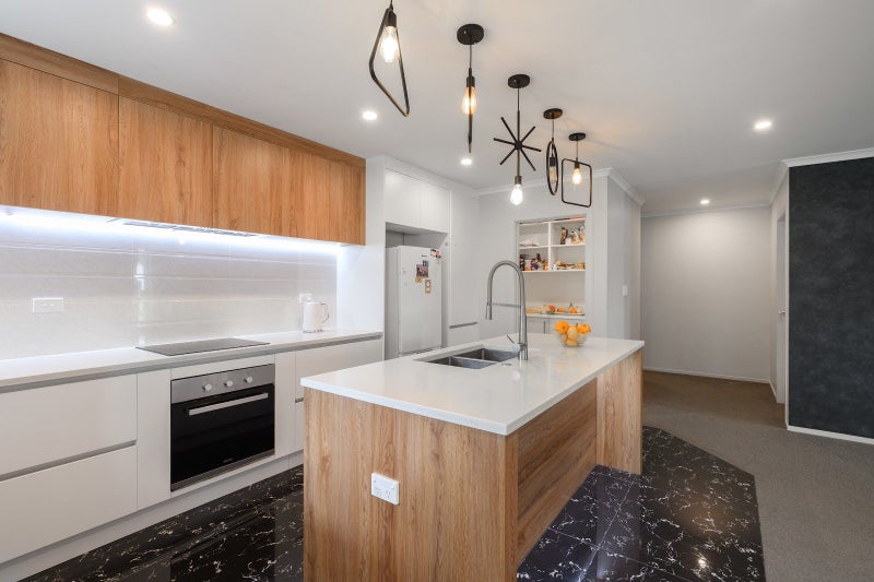 45 Awataha Crescent, Pyes Pa, Tauranga - Carousel 2