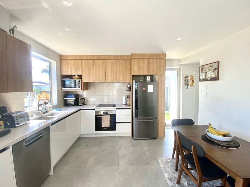 34A James Street, Mangere East, Auckland - Carousel 2