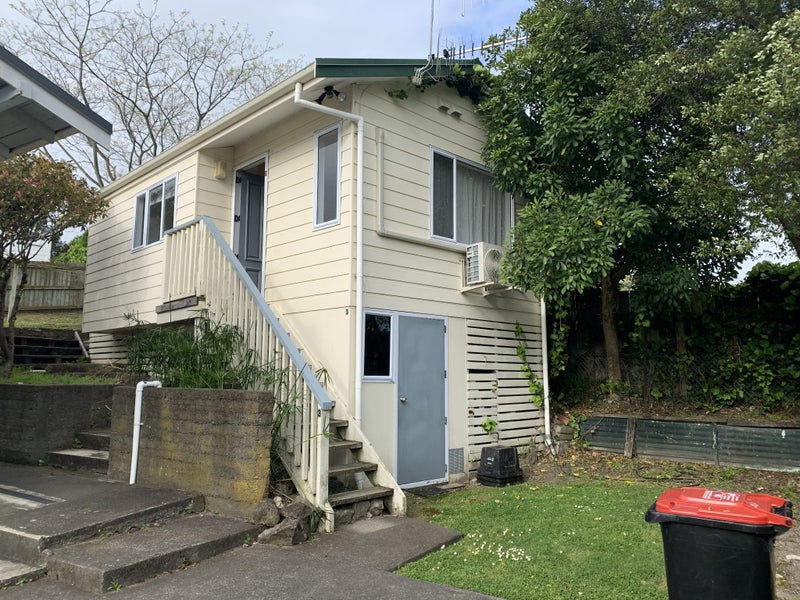 19 France Road, Bluff Hill, Napier - Carousel 1