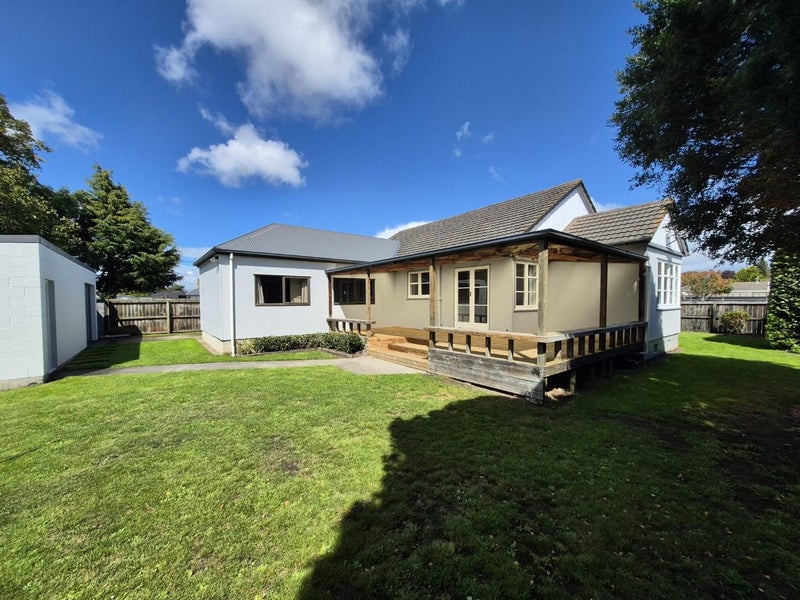 18 Christian Street, Bryndwr, Christchurch - Carousel 21