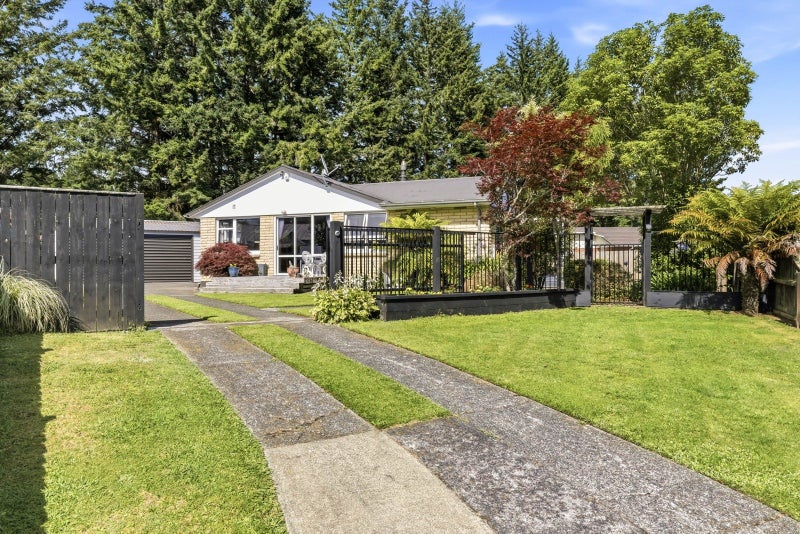 11 Paekitawhiti Street, Turangi - Carousel 1