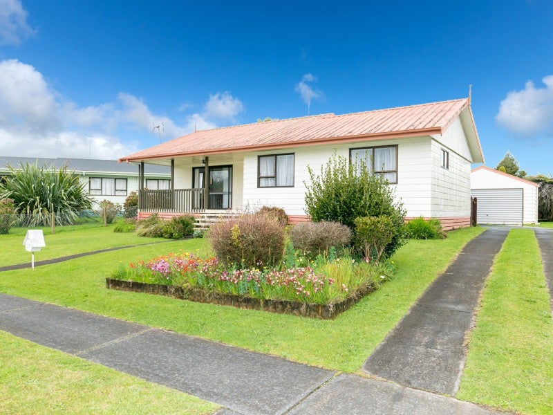 23 Karen Crescent, Dinsdale, Hamilton - Carousel 1