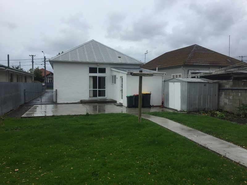 55 Hills Road, Edgeware, Christchurch - Carousel 1