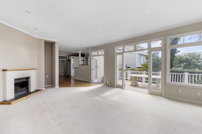 147 Orakei Road, Remuera, Auckland - Carousel 2