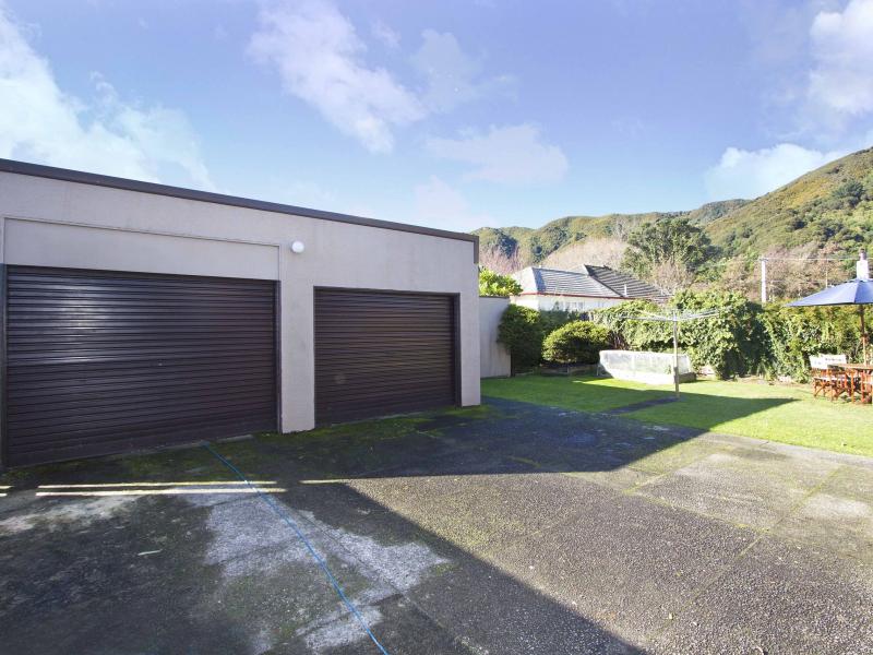 15 Avon Street, Waterloo, Lower Hutt - Carousel 17