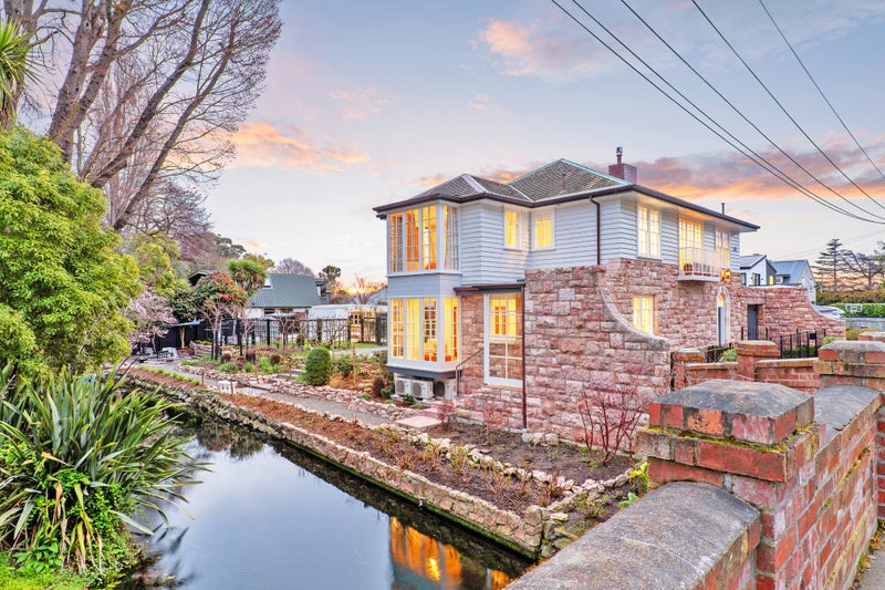 34 Kahu Road, Fendalton, Christchurch - Carousel 1