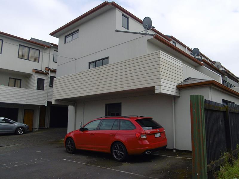 10L Campbell Road, Royal Oak, Auckland - Carousel 10