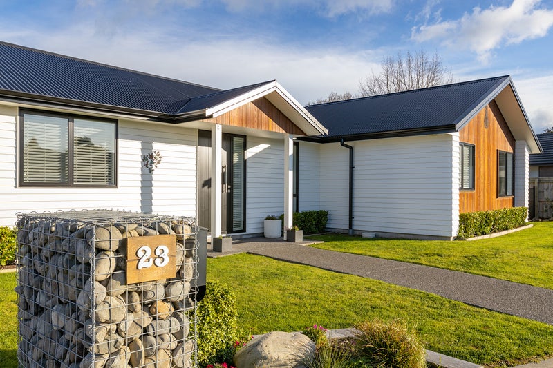 23 Tarata Grove, Masterton - Carousel 2