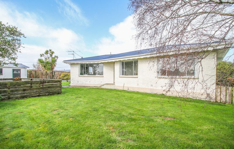 34 Hyde Street, Clifton, Invercargill - Carousel 1