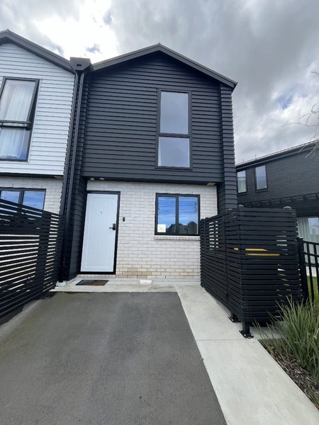 24 Piripiri Place, Broomfield, Christchurch - Carousel 1