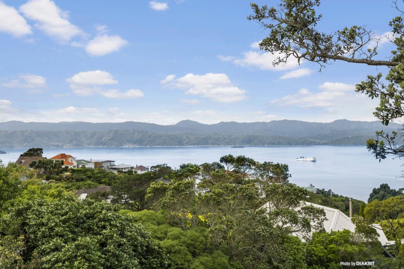 51 Jubilee Road, Khandallah, Wellington - Carousel 2