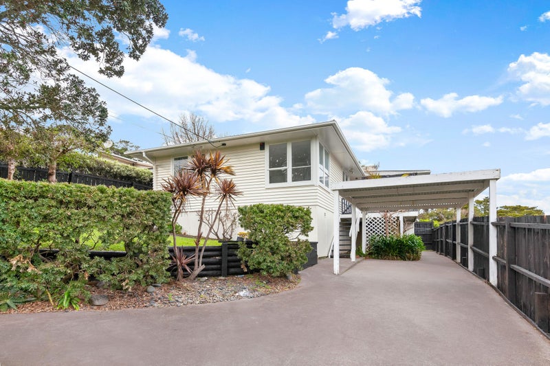 1/22 Coroglen Avenue, Birkenhead, Auckland - Carousel 1