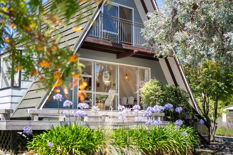 17 Hunter Crescent, Wanaka - Carousel 1