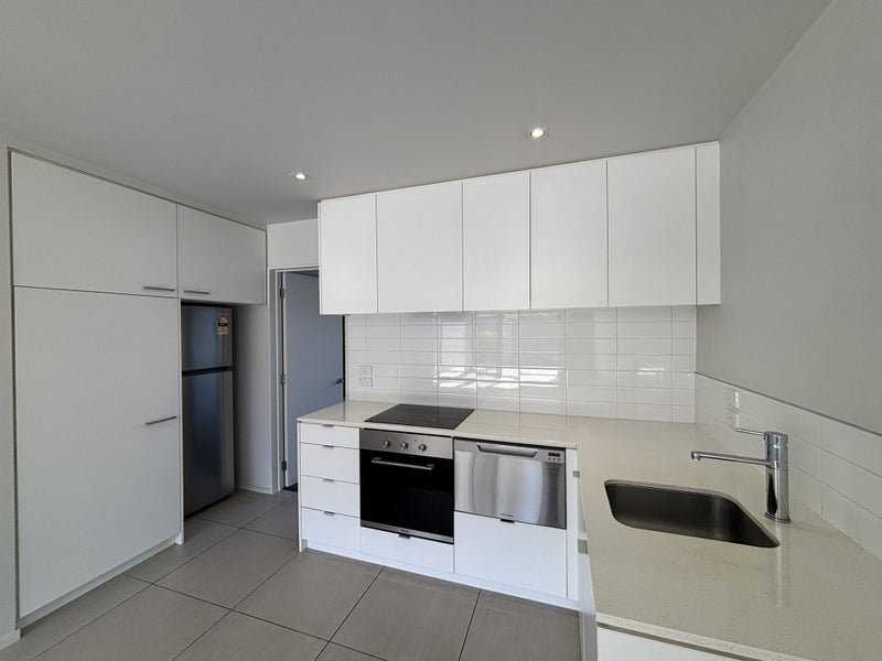 7/20 North Avon Road, Richmond, Christchurch - Carousel 2