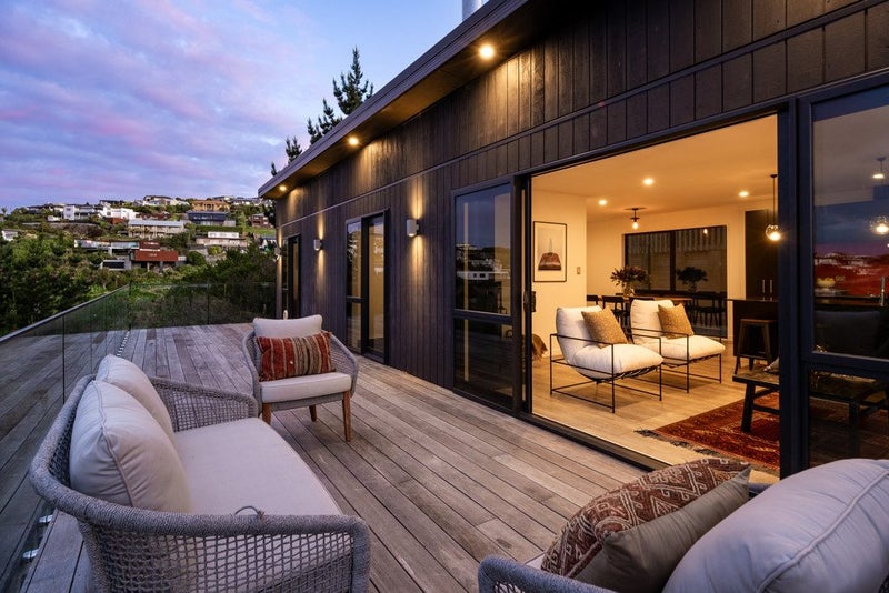 88 Santa Maria Avenue, Mount Pleasant, Christchurch - Carousel 1