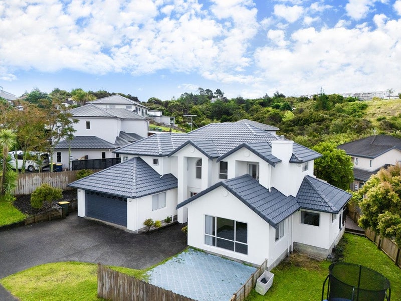 7 Gold Street, Albany Heights, Auckland - Carousel 2