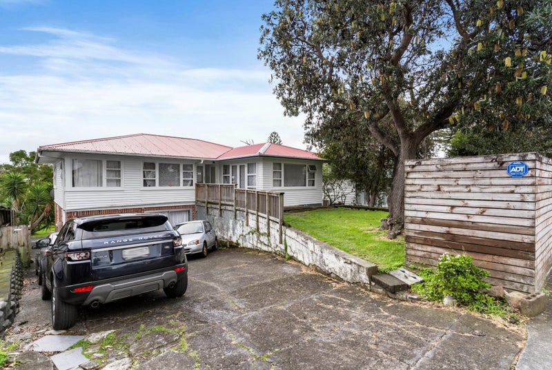 3179 Great North Road, New Lynn, Auckland - Carousel 14