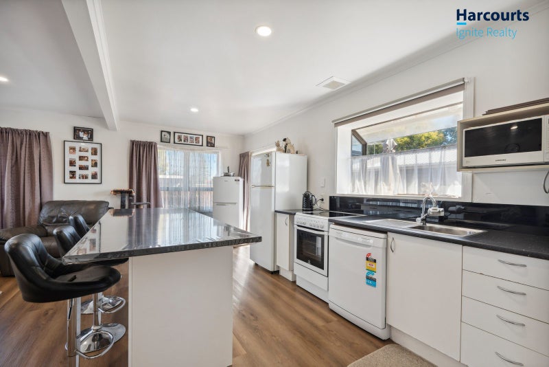 26 McDougall Street, Manurewa East, Auckland - Carousel 2