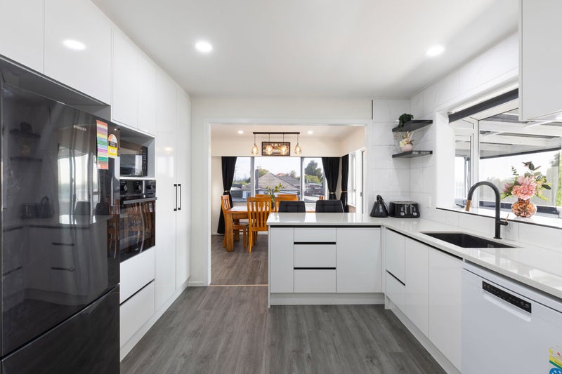 127 Ohaupo Road, Melville, Hamilton - Carousel 36