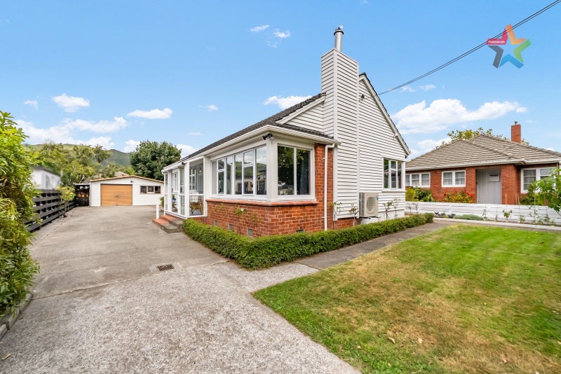 88 Naenae Road, Naenae, Lower Hutt - Carousel 1