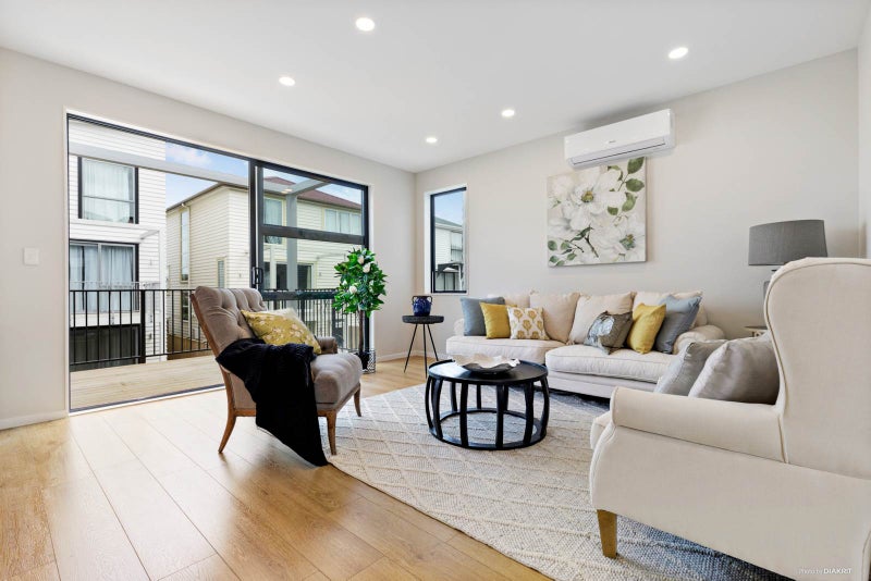 22 Nephrite Lane, Henderson, Auckland - Carousel 2