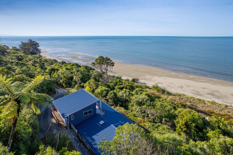 138 Beach Road, Collingwood, Collingwood - Carousel 1