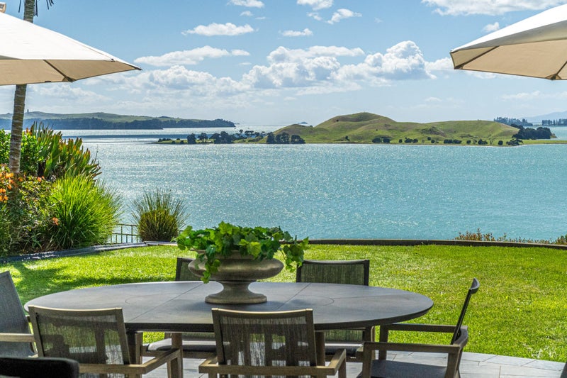 633 Riddell Road, Glendowie, Auckland - Carousel 1