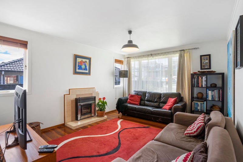 14 Karamu Street, Te Atatu Peninsula, Auckland - Carousel 2