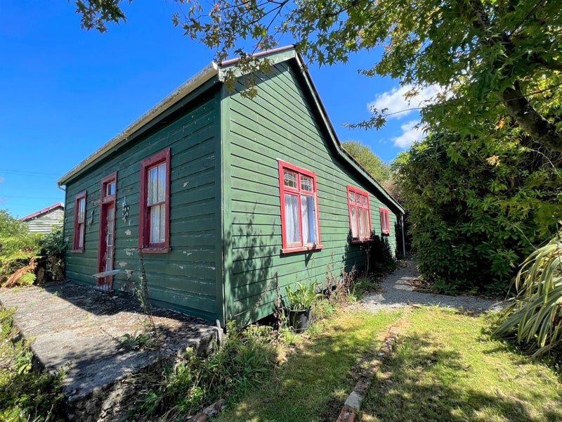 119 Main Road, Blackball, Greymouth - Carousel 2