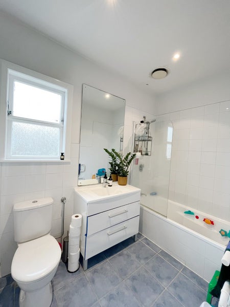 66 Kiwitea Street, Sandringham, Auckland - Carousel 8