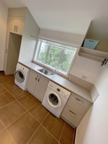 9 Castor Bay Road, Castor Bay, Auckland - Carousel 20