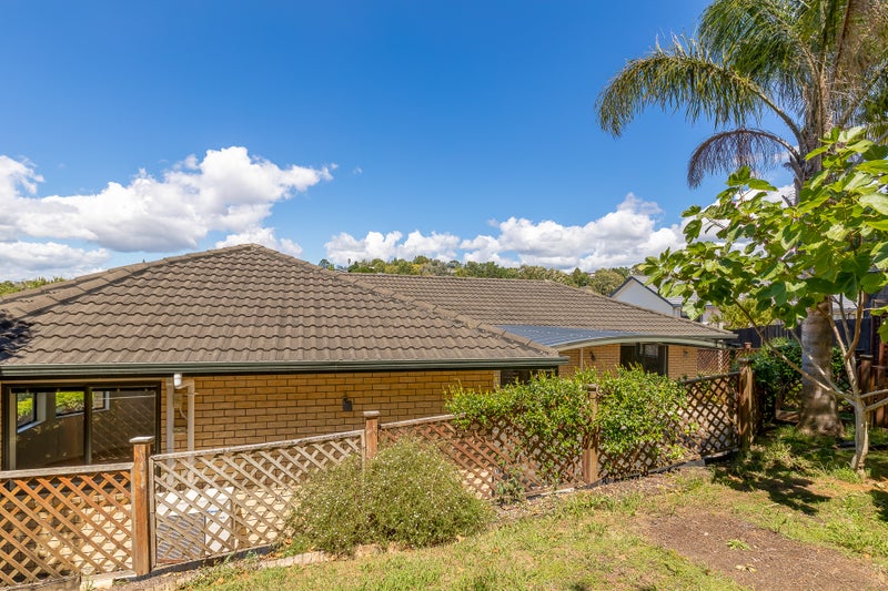 4 Cloghan Close, Massey, Auckland - Carousel 22