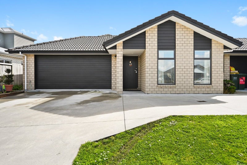 208 Borman Road, Rototuna North, Hamilton - Carousel 1