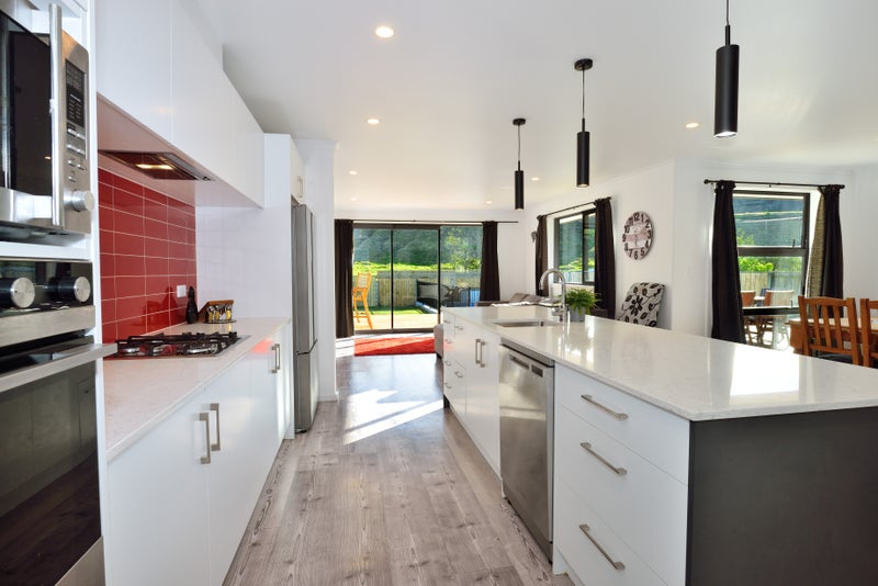 96 Hamilton Drive, Wainui, Gisborne - Carousel 2