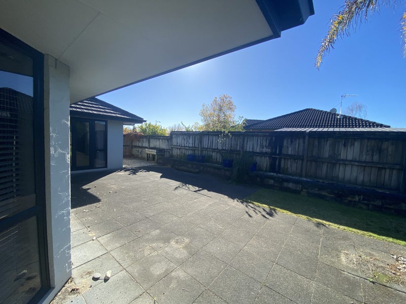 10 Somerton Drive, Huntington, Hamilton - Carousel 2