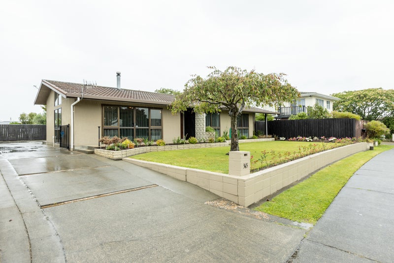 365 Westminster Avenue, Tamatea, Napier - Carousel 1