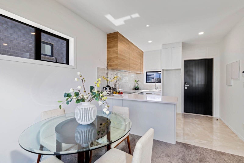 140B Tiriwa Drive, Massey, Auckland - Carousel 2