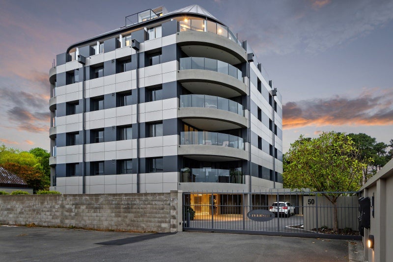 50I Carlton Mill Road, Merivale, Christchurch - Carousel 2