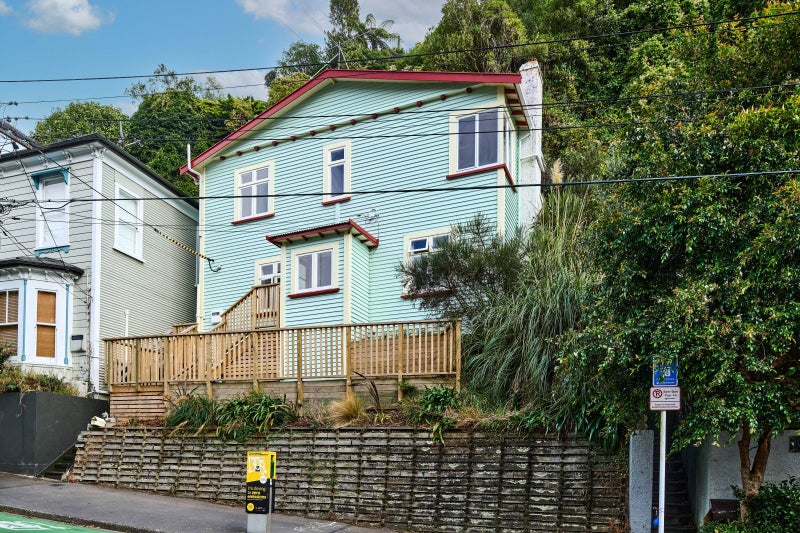 44 Honiana Te Puni Street, Aro Valley, Wellington - Carousel 2