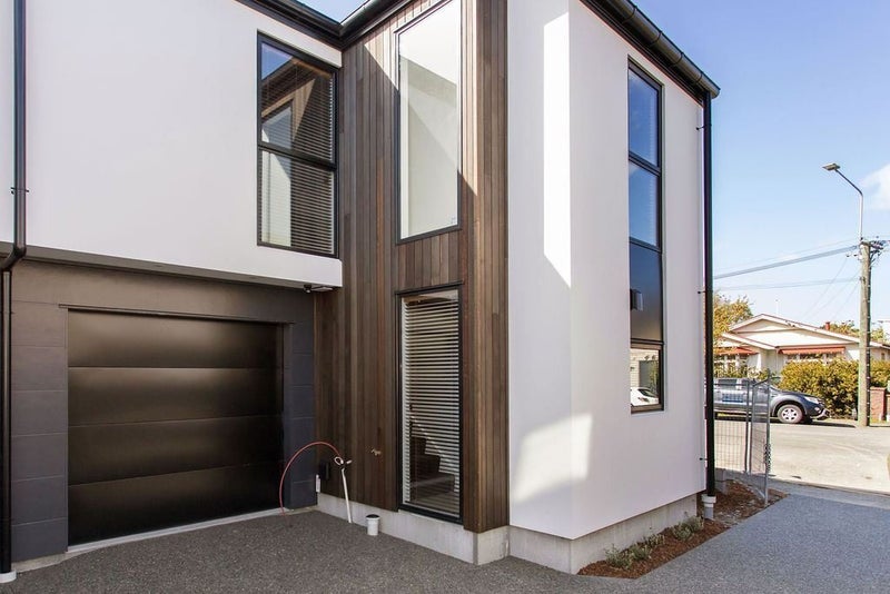 1/557 Manchester Street, St Albans, Christchurch - Carousel 1