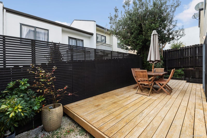 23 Rakich Place, Henderson, Auckland - Carousel 2