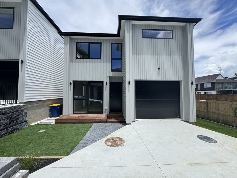 3 Newstead Avenue, Browns Bay, Auckland - Carousel 1
