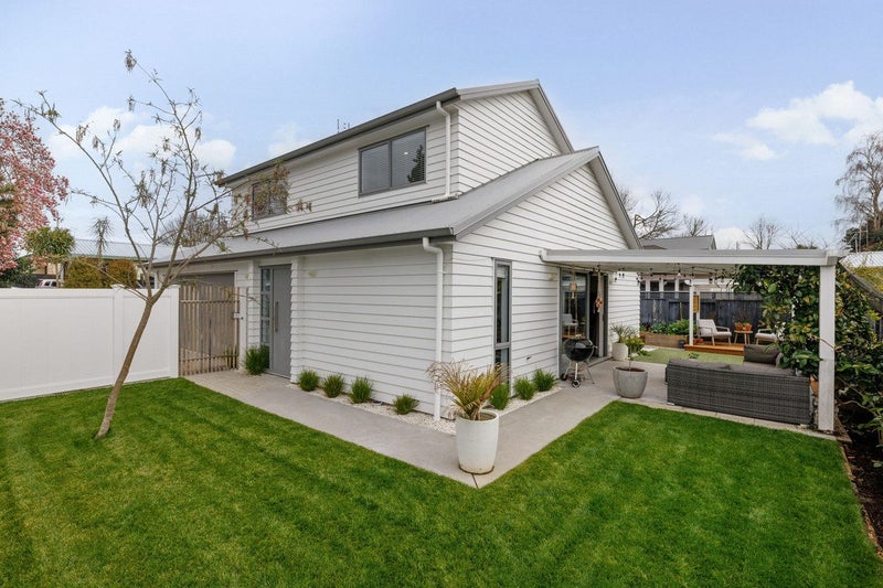 93 Scott Street, Leamington, Cambridge - Carousel 1