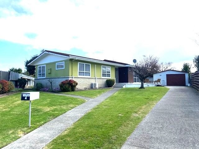4 Myers Place, Tamatea, Napier - Carousel 1