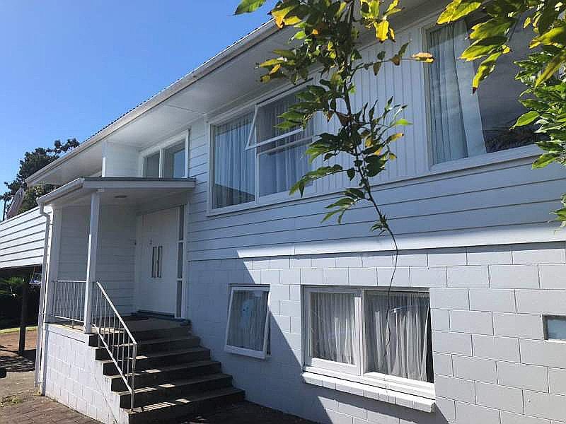 13 Velma Road, Hillcrest, Auckland - Carousel 2