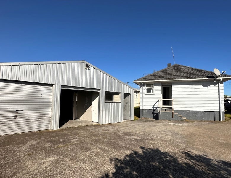 50 Ferguson Road, Otara, Auckland - Carousel 2