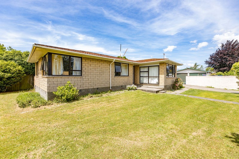 6 Stanton Crescent, Hoon Hay, Christchurch - Carousel 1
