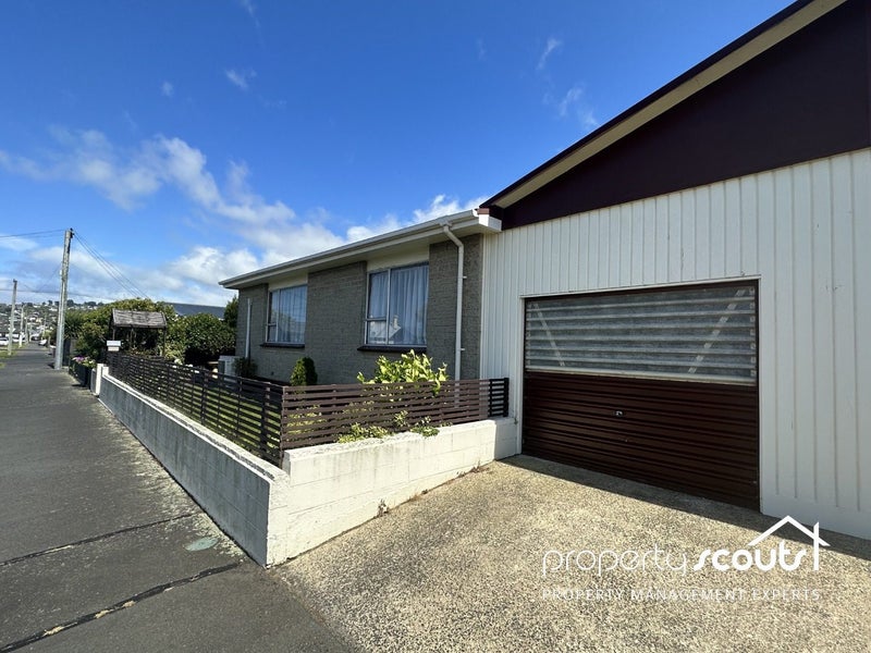 32A Douglas Street, Saint Kilda, Dunedin - Carousel 1