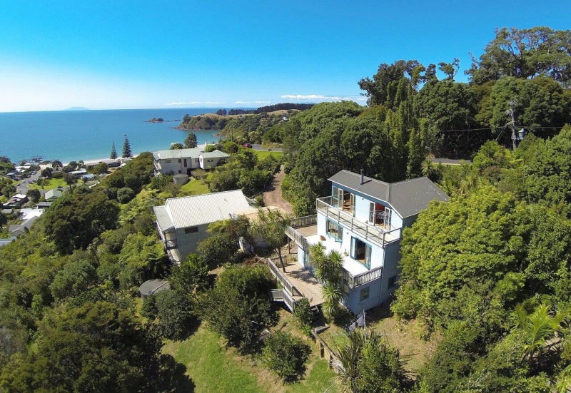 35 Tiri View Road, Palm Beach, Waiheke Island - Carousel 1
