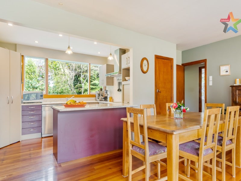 98B Manuka Street, Stokes Valley, Lower Hutt - Carousel 1